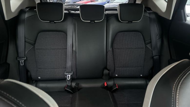 Renault Captur 1.6 E-Tech full hybrid 145 Techno 5dr Auto Hybrid Hatchback